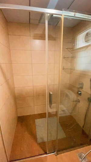 Bathroom in 3 BHK Apartment at Cambridge Layout – for Rent