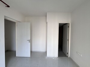 Room in 2 BHK Apartment at Runwal Gardens, Dombivli East – for Rent