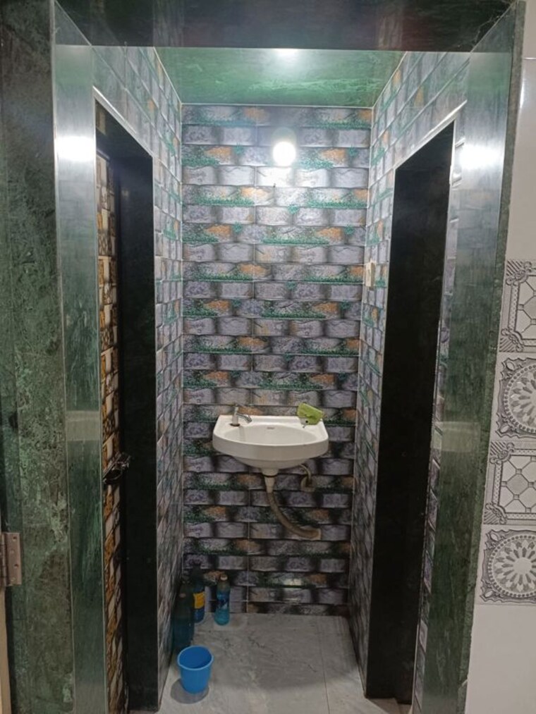 Bathroom, haware-vrindavan-b 1 Bedroom 642 Sq.Ft. Apartment In New Panvel Navi Mumbai 10786633