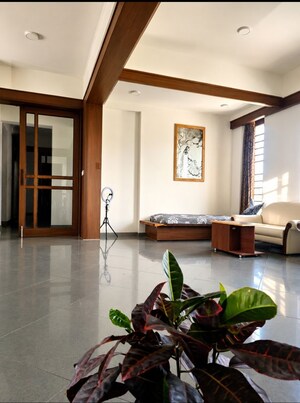 Living Room in 4 BHK Apartment at Vastrapur – for Rent