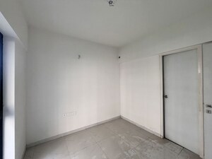 Room in 1.5 BHK Apartment at Runwal Gardens, Dombivli East – for Sale