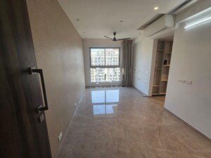 3 BHK Apartment For Rent in Marathon Monte South, Byculla West