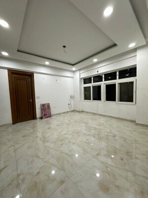Room in 3 BHK Apartment at SVP Gulmohur Garden, Raj Nagar Extension – for Rent