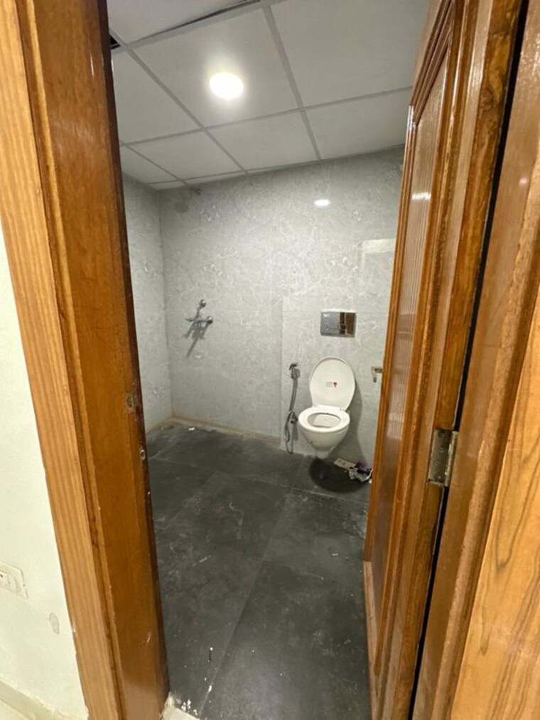 Bathroom, svp-gulmohur-garden 3 Bedroom 1310 Sq.Ft. Apartment In Raj Nagar Extension Ghaziabad 10786757