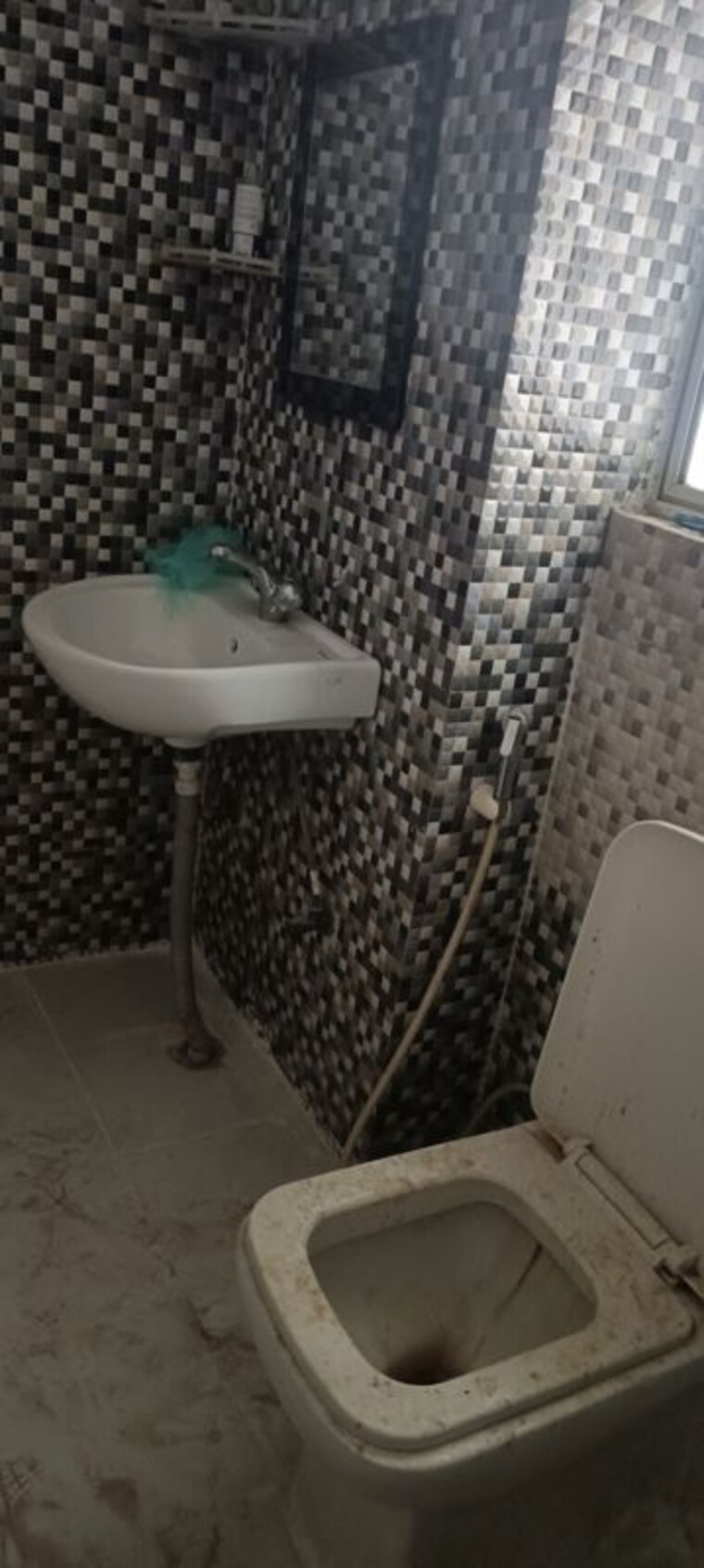 Bathroom, maxblis-grand-kingston 1 Bedroom 615 Sq.Ft. Apartment In Sector 75 Noida 10786769