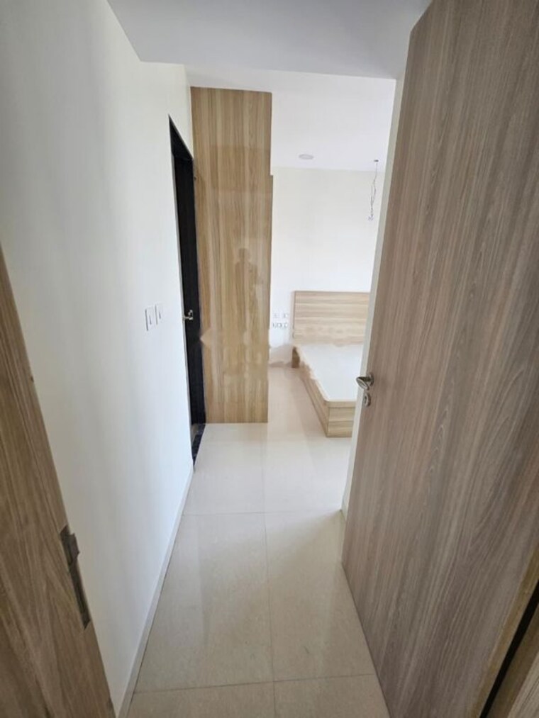 Balcony, leo-eminence 2 Bedroom 872 Sq.Ft. Apartment In Bandra East Mumbai 10786804