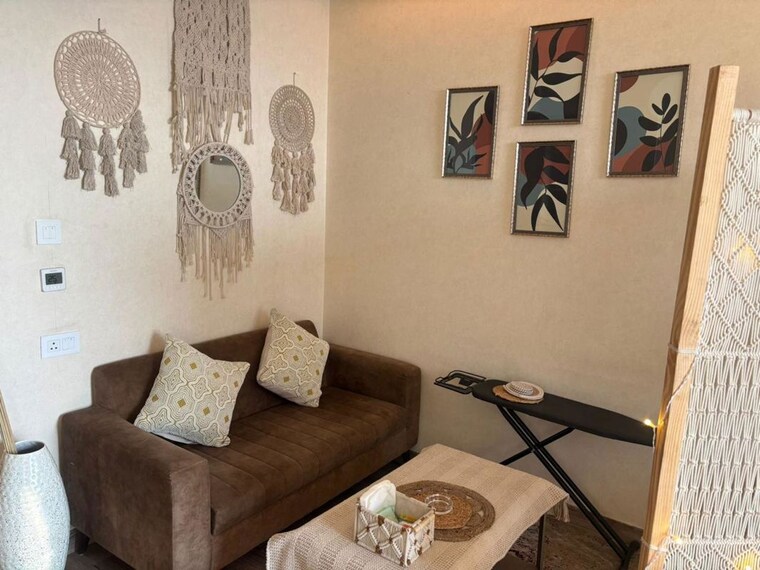 Living Room, signature-global-andour-height 2 Bedroom 745 Sq.Ft. Apartment In Sector 71 Gurgaon 10786845