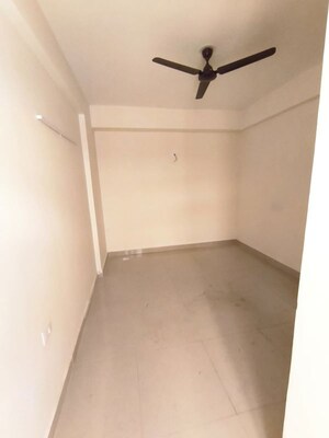 Furnished Amenities in 3.5 BHK Apartment at SCC Sapphire, Raj Nagar Extension – for Sale