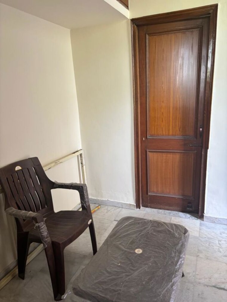 Room, sector 49 4 Bedroom 2100 Sq.Ft. Apartment In Sector 49 Chandigarh 10786858