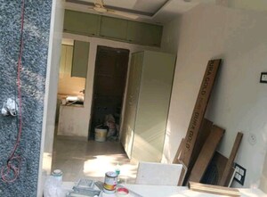 Hall in 1 BHK Apartment at Arun Vihar Sector 37, Sector 37 – for Rent
