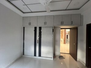Room in 3 BHK Apartment at Aryamitra Bay Hills, Narsingi – for Rent