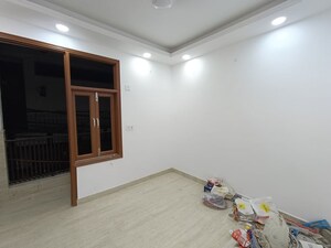 Room in 2 BHK Builder Floor at Govindpuri – for Rent
