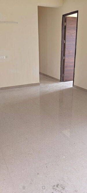 Room in 3 BHK Apartment at Sikka Kimaantra Greens, Sector 79 – for Rent