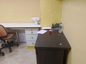 Team Area in  Office Space at Om Heera Panna Mall, Andheri West – for Rent