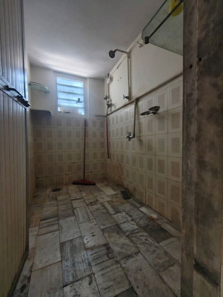 Bathroom, parsik nagar 1 Bedroom 525 Sq.Ft. Apartment In Parsik Nagar Thane 10786981