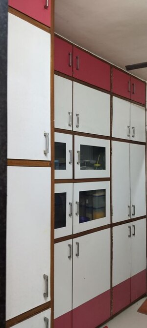 Room in 2 BHK Apartment at Satellite – for Sale