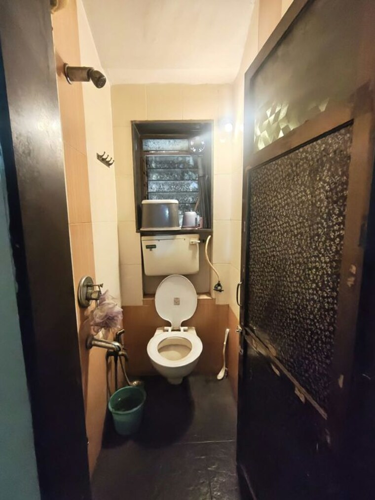 Bathroom, sai-krupa-apartment-sector-11 1 Bedroom 650 Sq.Ft. Apartment In Vashi Sector 11 Navi Mumbai 10787016