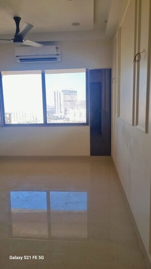 Room in 3 BHK Apartment at Balaji Delta Central, Kharghar – for Sale