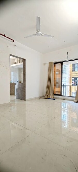 2 BHK Apartment For Rent in Tiara Hills, Mira Road