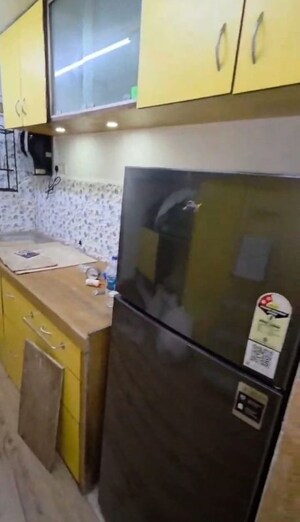 Team Area in 1 RK Apartment at Colaba – for Rent