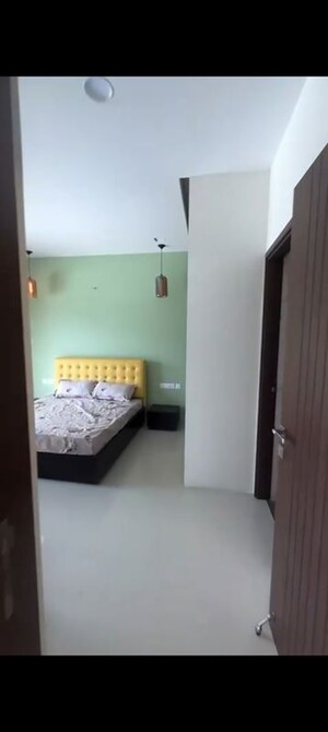 Furnished Amenities in 3 BHK Apartment at RJ Lake Gardenia, Old Madras Road – for Sale