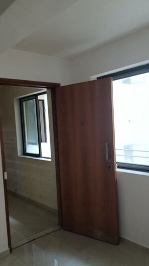  1 BHK Apartment at Yashaswi Phoenix B, Girgaon – for Sale