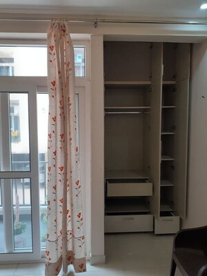Room in 3 BHK Apartment at Gazipur – for Rent