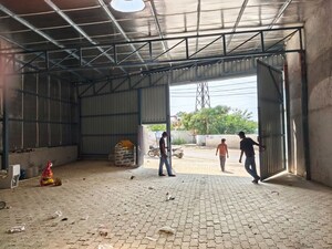Parking in  Warehouse at Badha – for Rent