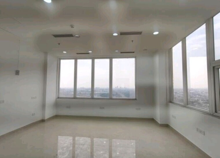 undefined, sector 27c Commercial Office Space 750 Sq.Ft. In Sector 27c Faridabad 10786543