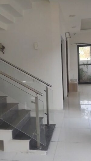 4 BHK Villa For Sale in Mantri Group Mantri Euphoria, Narsingi