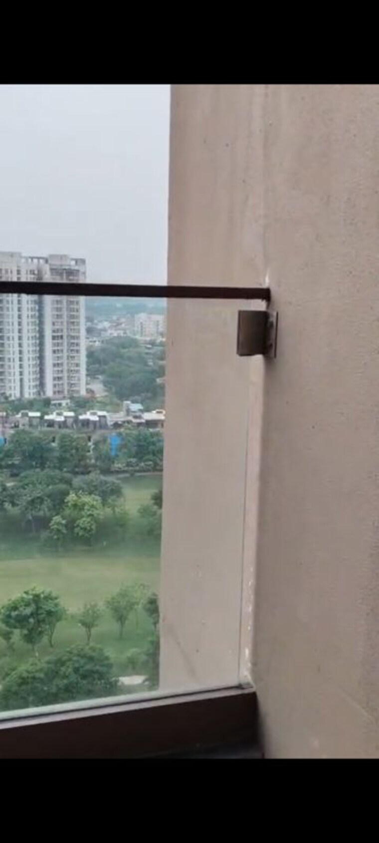 Swimming Pool, kalpataru-vista 4 Bedroom 3938 Sq.Ft. Apartment In Sector 128 Noida 10787174