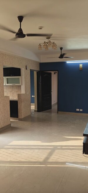 2.5 BHK Apartment For Rent in Sikka Karmic Greens, Sector 78