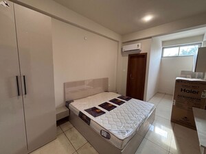 Bedroom in 1 BHK Builder Floor at Vijay Nagar – for Rent