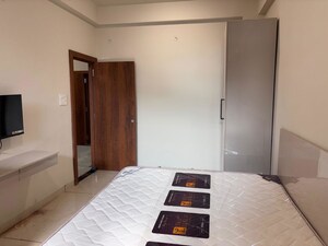 Bedroom in 1 BHK Builder Floor at Vijay Nagar – for Rent