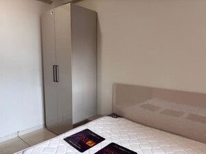 Bedroom in 1 BHK Builder Floor at Vijay Nagar – for Rent