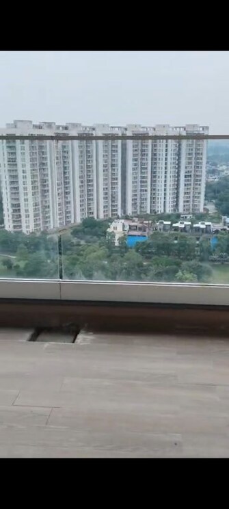 3 BHK +Apartment For Sale in Kalpataru Vista in Sector 128, Noida