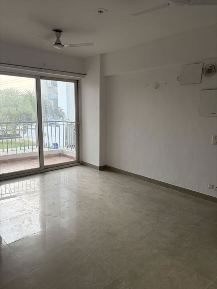Room, sds-nri-residency-omega-ii 3 Bedroom 1359 Sq.Ft. Apartment In Omega Ii Greater Noida Greater Noida 10787237