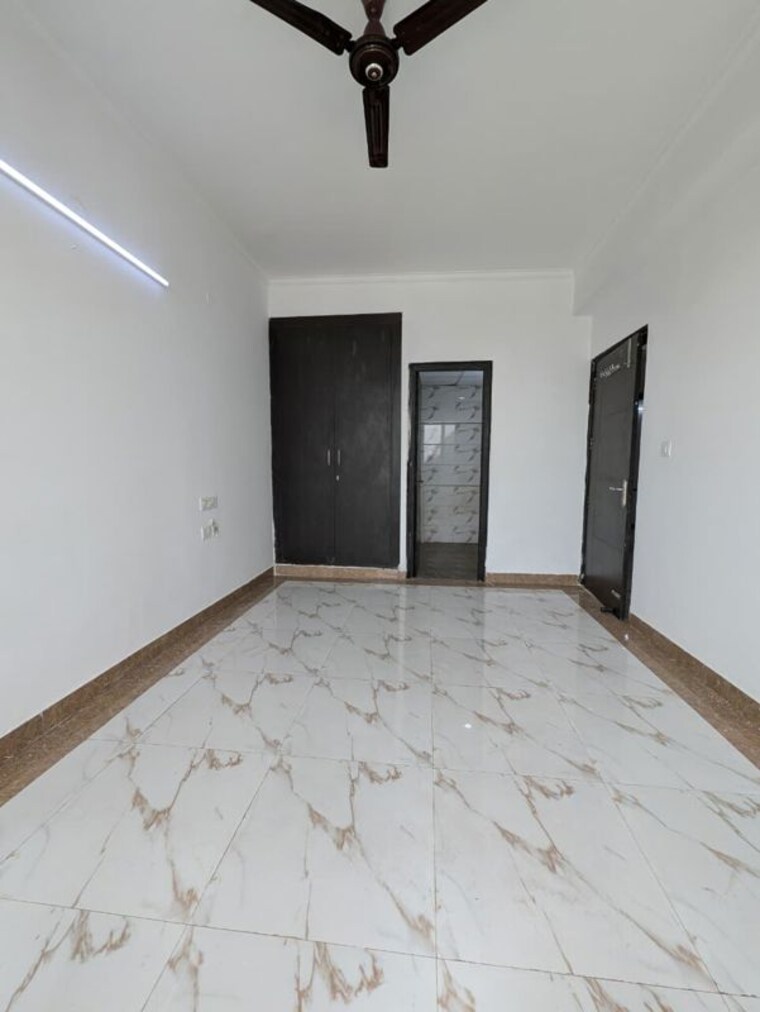 Room, sds-nri-residency-omega-ii 3.5 Bedroom 1659 Sq.Ft. Apartment In Omega Ii Greater Noida Greater Noida 10787257