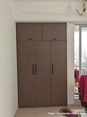 2 BHK Apartment For Sale in Rosa Manhattan, Ghodbunder Road