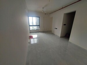 Room in 2 BHK Apartment at Naman Habitat, Andheri West – for Rent