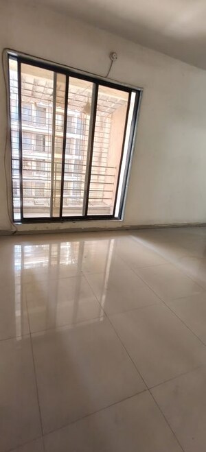 Room in 2 BHK Apartment at Ulwe Sector 17 – for Rent
