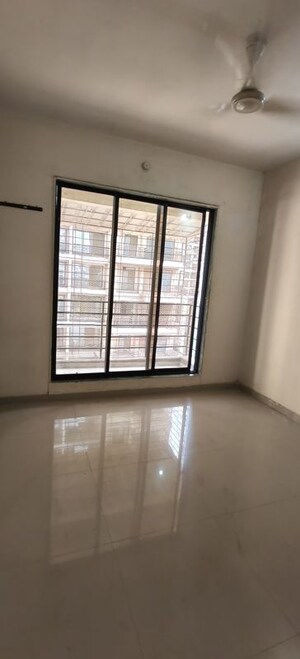 Room in 2 BHK Apartment at Ulwe Sector 17 – for Rent