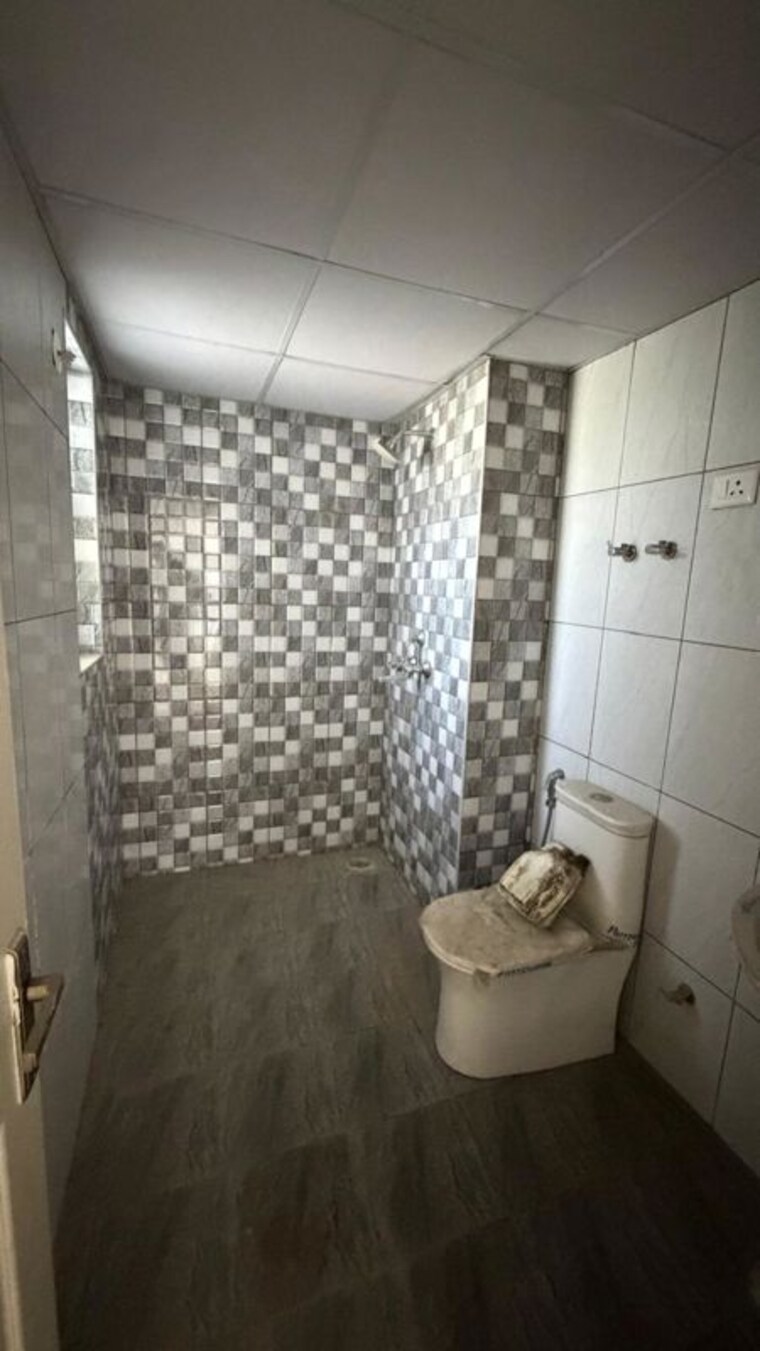 Bathroom, m3m-city-of-dreams 4 Bedroom 2650 Sq.Ft. Apartment In Sector 36 Panipat 10787287