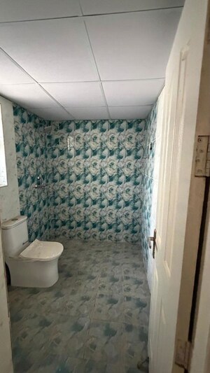 Bathroom in 4 BHK Apartment at M3M City Of Dreams, Sector 36 – for Sale