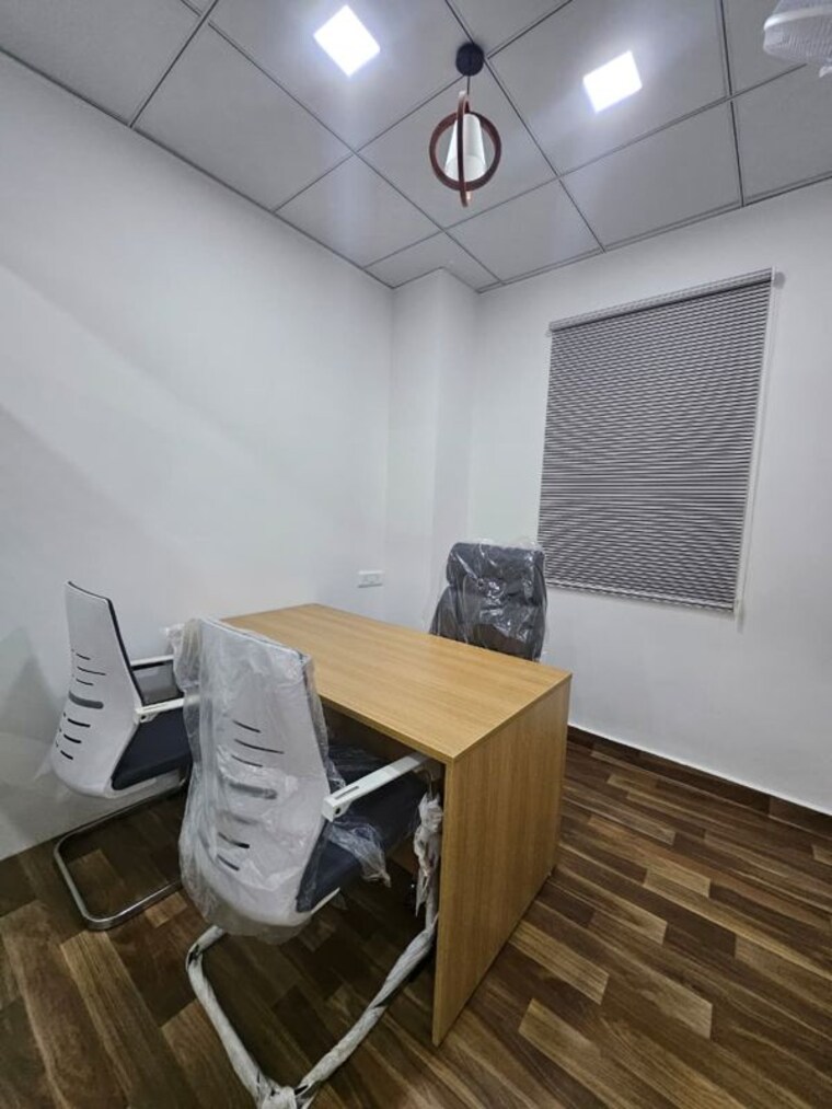 Team Area, sector 3 Commercial Office Space 1300 Sq.Ft. In Sector 3 Noida 10787360