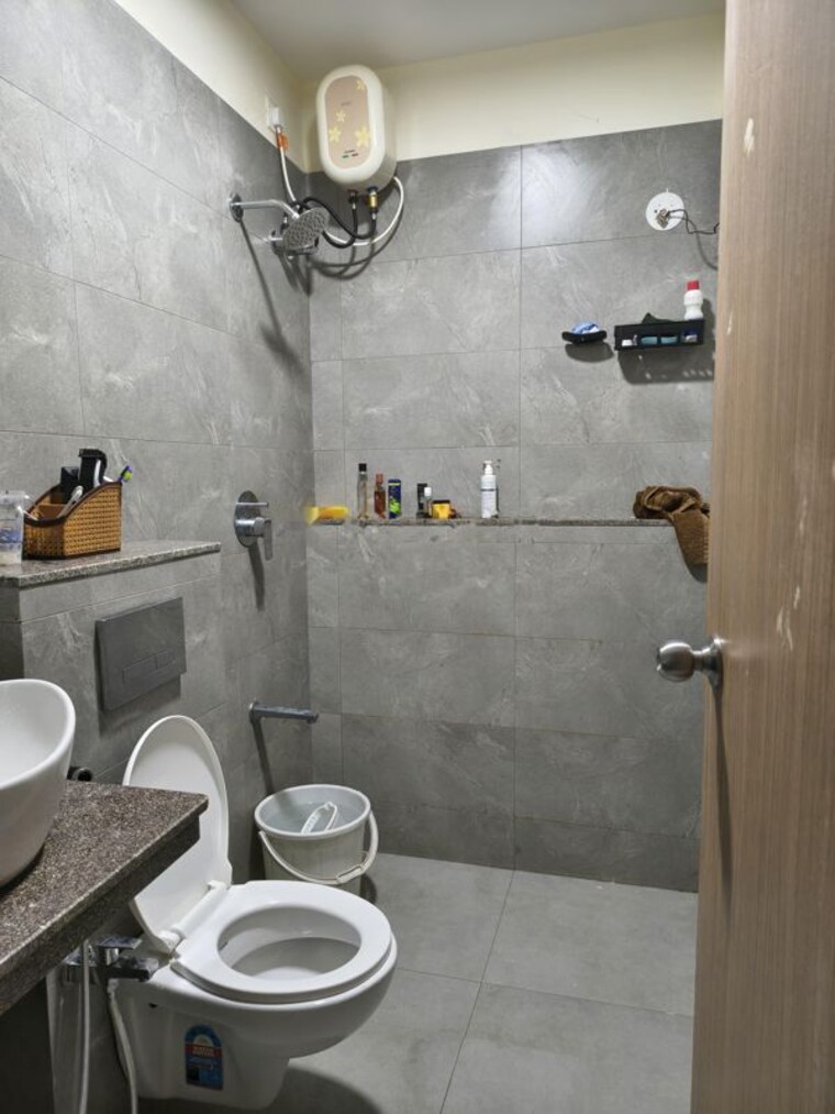 Bathroom, antariksh-ace 1 Bedroom 659 Sq.Ft. Apartment In Bandra East Mumbai 10787385