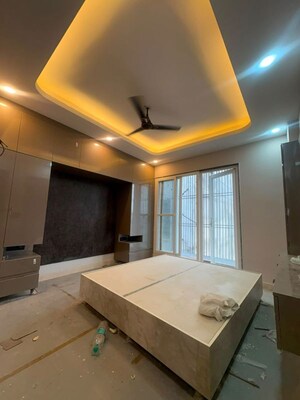 Bedroom in 3 BHK Builder Floor at Sector 52 – for Rent