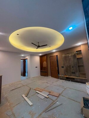 Furnished Amenities in 3 BHK Builder Floor at Sector 52 – for Rent