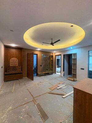 Hall in 3 BHK Builder Floor at Sector 52 – for Rent