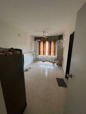 Study Room in 3 BHK Apartment at Kumar Sansar, Kondhwa – for Sale